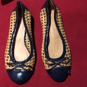 EUC Sesto Meucci basketweave patent flats